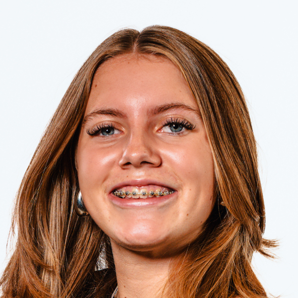 DeDe-Dance-docent-Pien-th