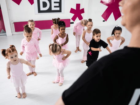 De allerkleinste bij de level 0-1 dance balletgroep